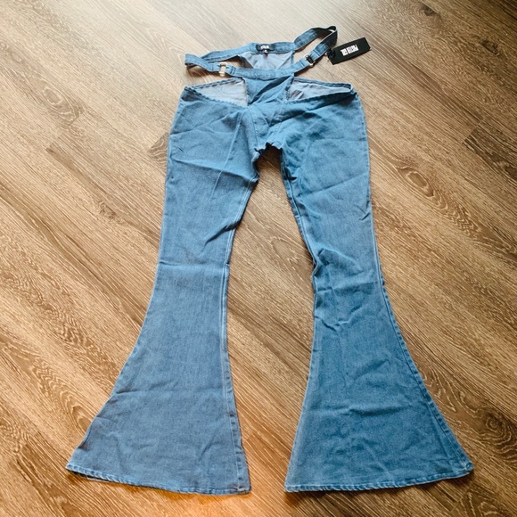 Dolls Kill Denim - Dolls Kill Flair Jeans